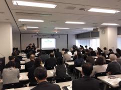 講演会の様子1（会議室）