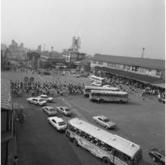 松本駅前風景の写真