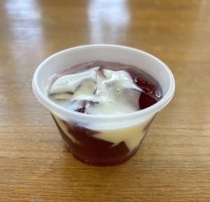 6月5・19日　おやつ【紫陽花ゼリー・せんべい】