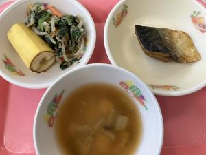 鯖のカレー風味煮