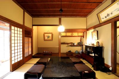 旧横内医院内観