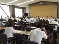 常任理事会　風景