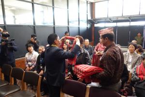 市職員による歓迎