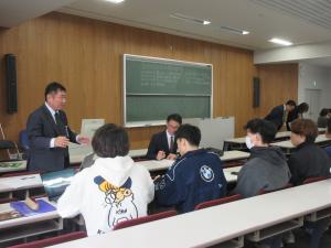 議会報告会の様子